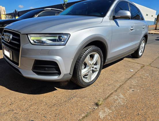 AUDI Q3 1.4 TFSI AMBIENTE FLEX 4P S TRONIC